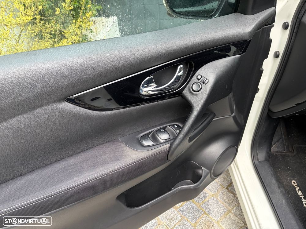 Nissan Qashqai 1.5 dCi 360 - 7