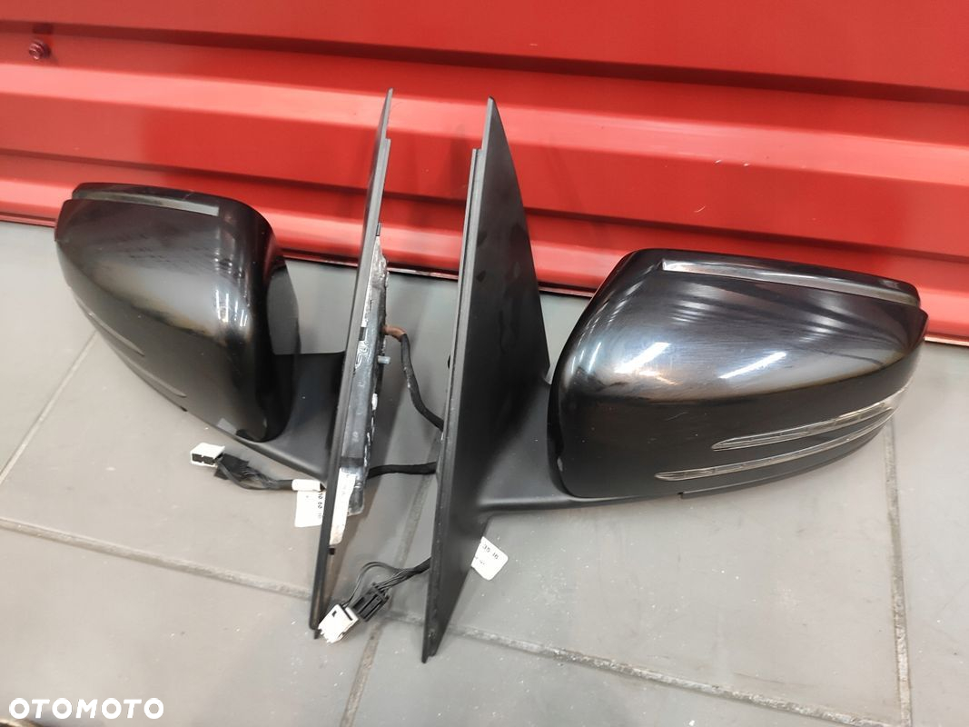 MERCEDES C-KLASA W204 LIFT LUSTERKO PRAWE 11 PIN 2+9 KOLOR 197 ORYGINAŁ - 3