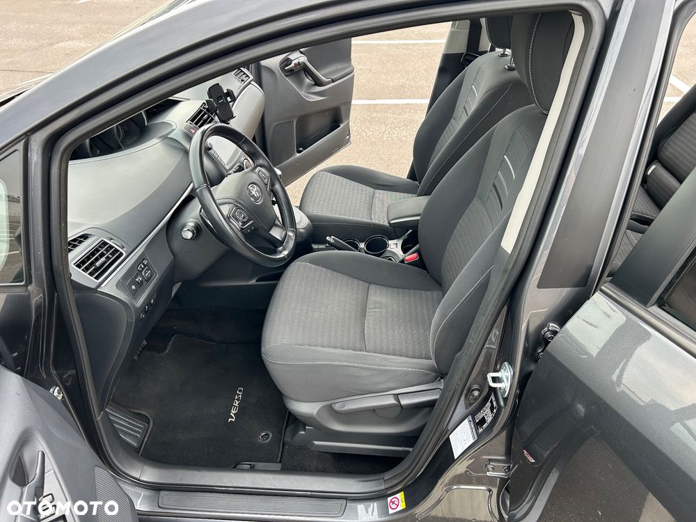 Toyota Verso 1.8 Premium MS 7os EU6 - 17