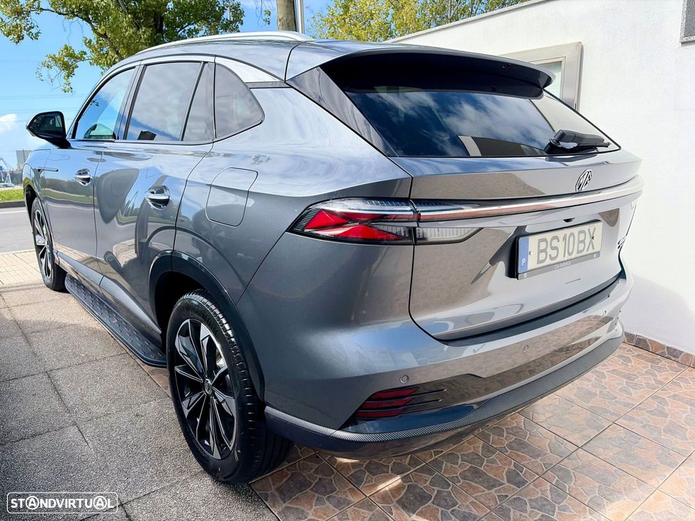 MG HS 1.5 Plug-in Hybrid Luxury - 2