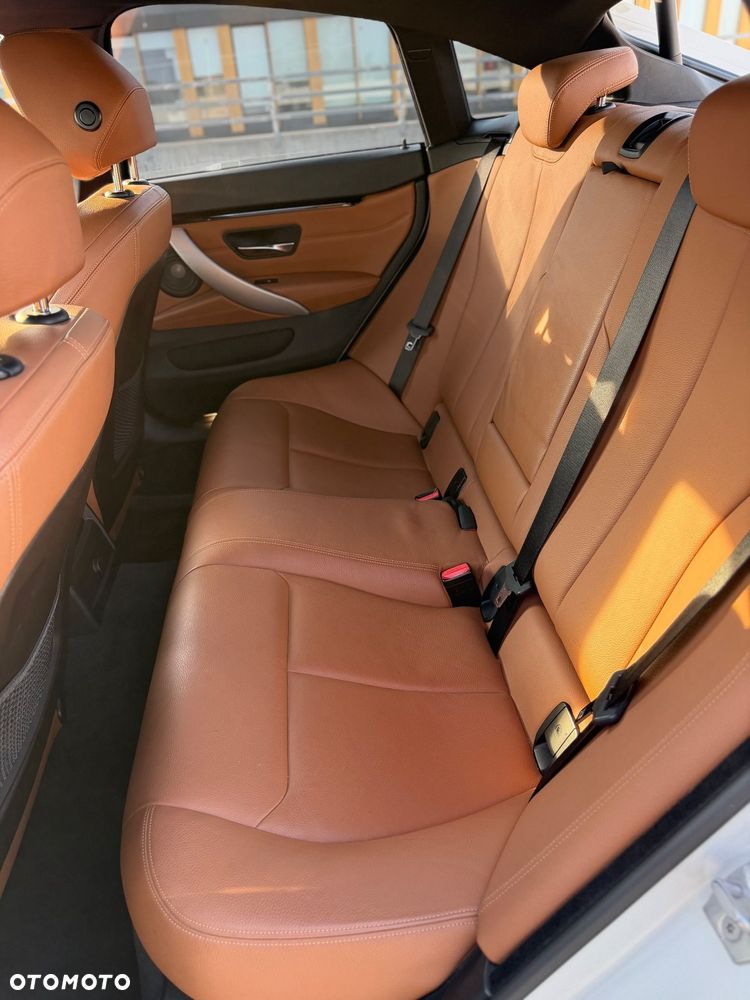 BMW Seria 4 430i xDrive M Sport - 32