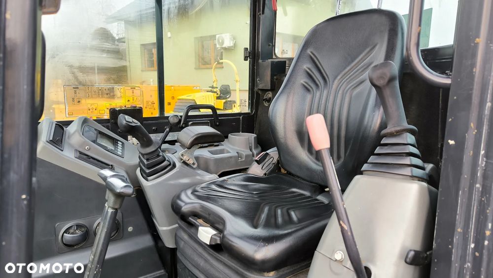 Yanmar ViO 50 - 6A - 9