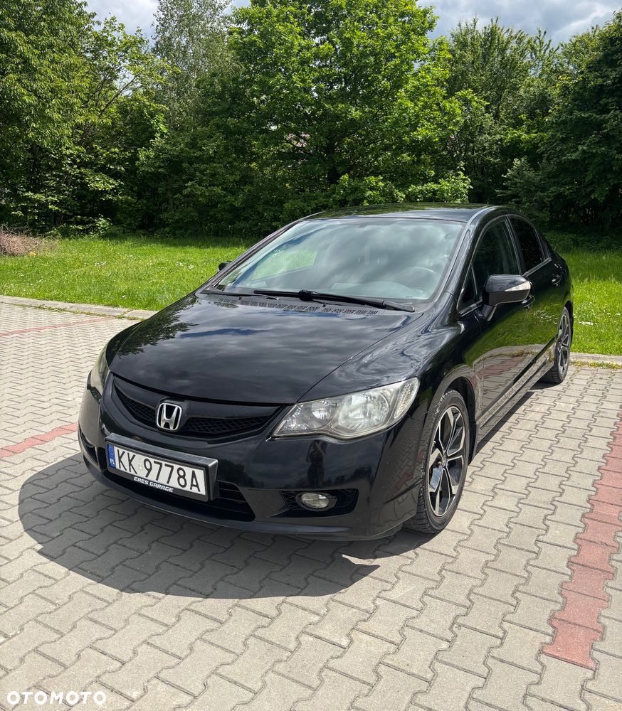Honda Civic 1.8 Executive - 1