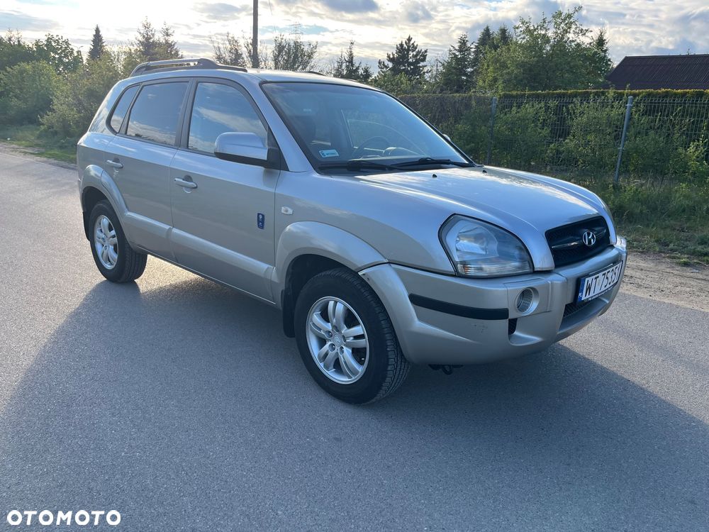 Hyundai Tucson 2.0 Elegance / Premium - 2