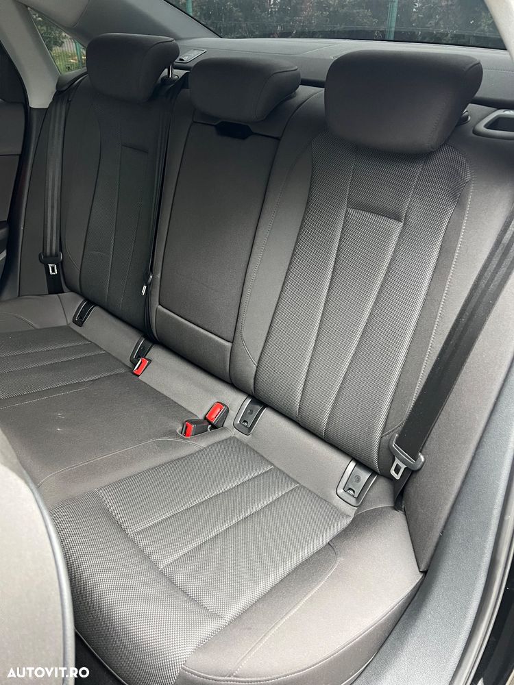 Audi A4 35 TFSI S tronic MHEV Advanced - 13