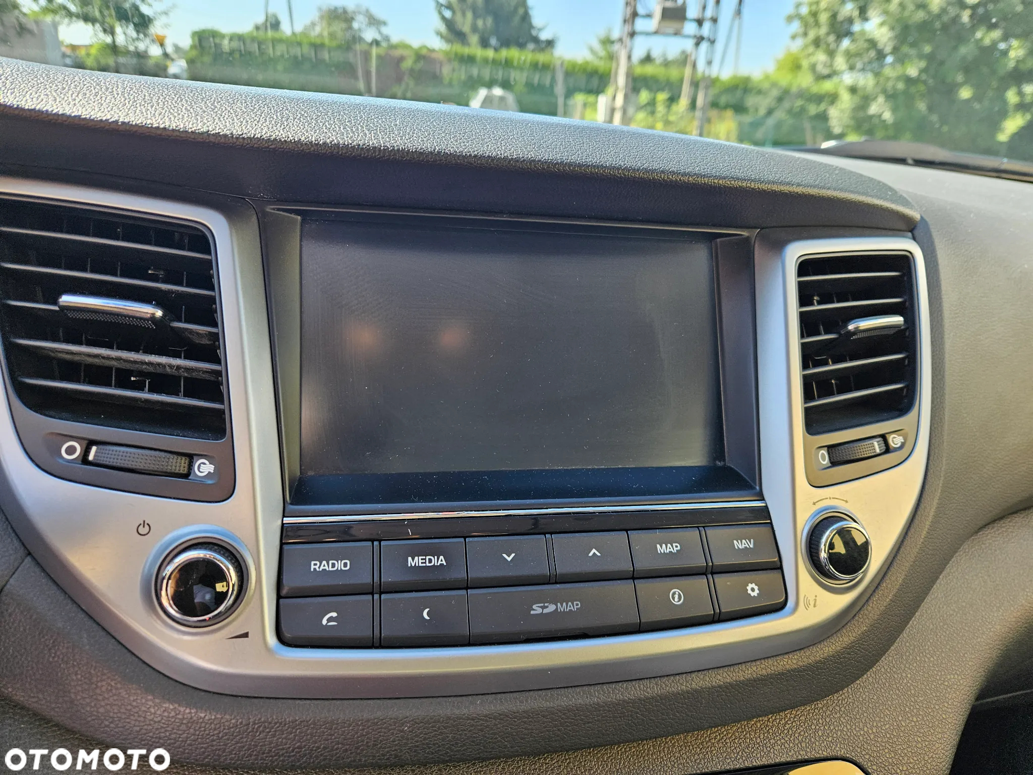 Hyundai Tucson 1.6 GDI BlueDrive GO 2WD - 28