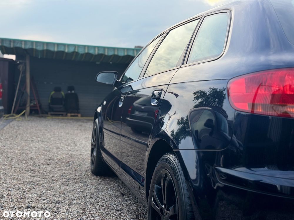 Audi A3 Sportback - 12