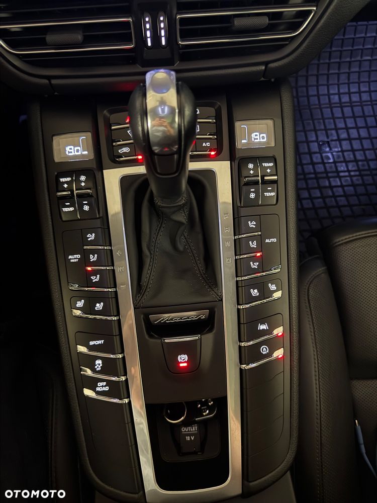 Porsche Macan PDK - 12