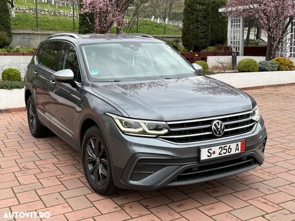 Volkswagen Tiguan 2.0 TDI SCR DSG IQ.DRIVE - 2