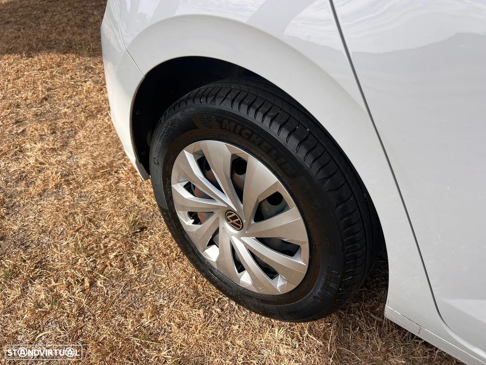 VW Polo 1.0 - 9