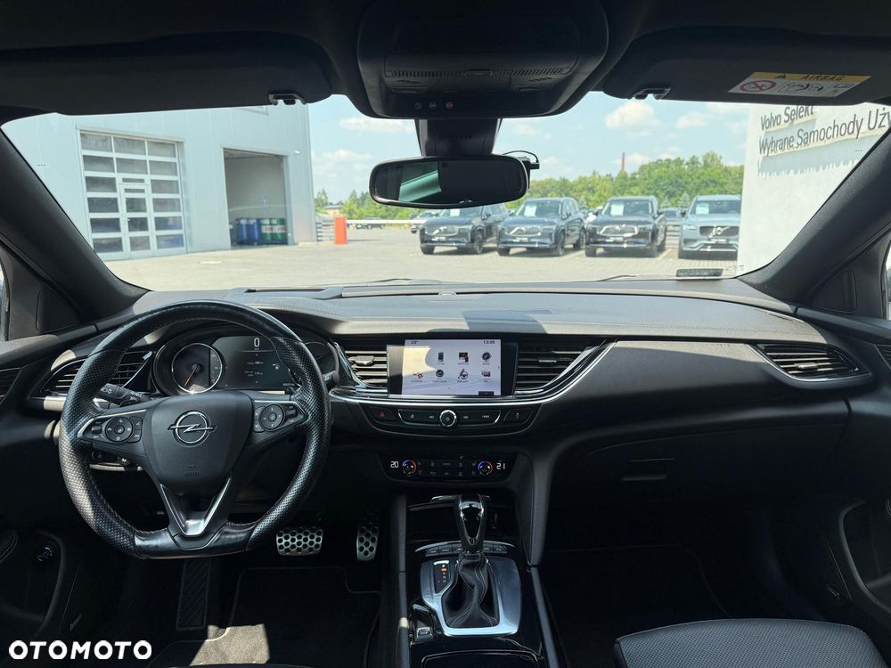 Opel Insignia 2.0 T 4x4 Innovation S&S - 13