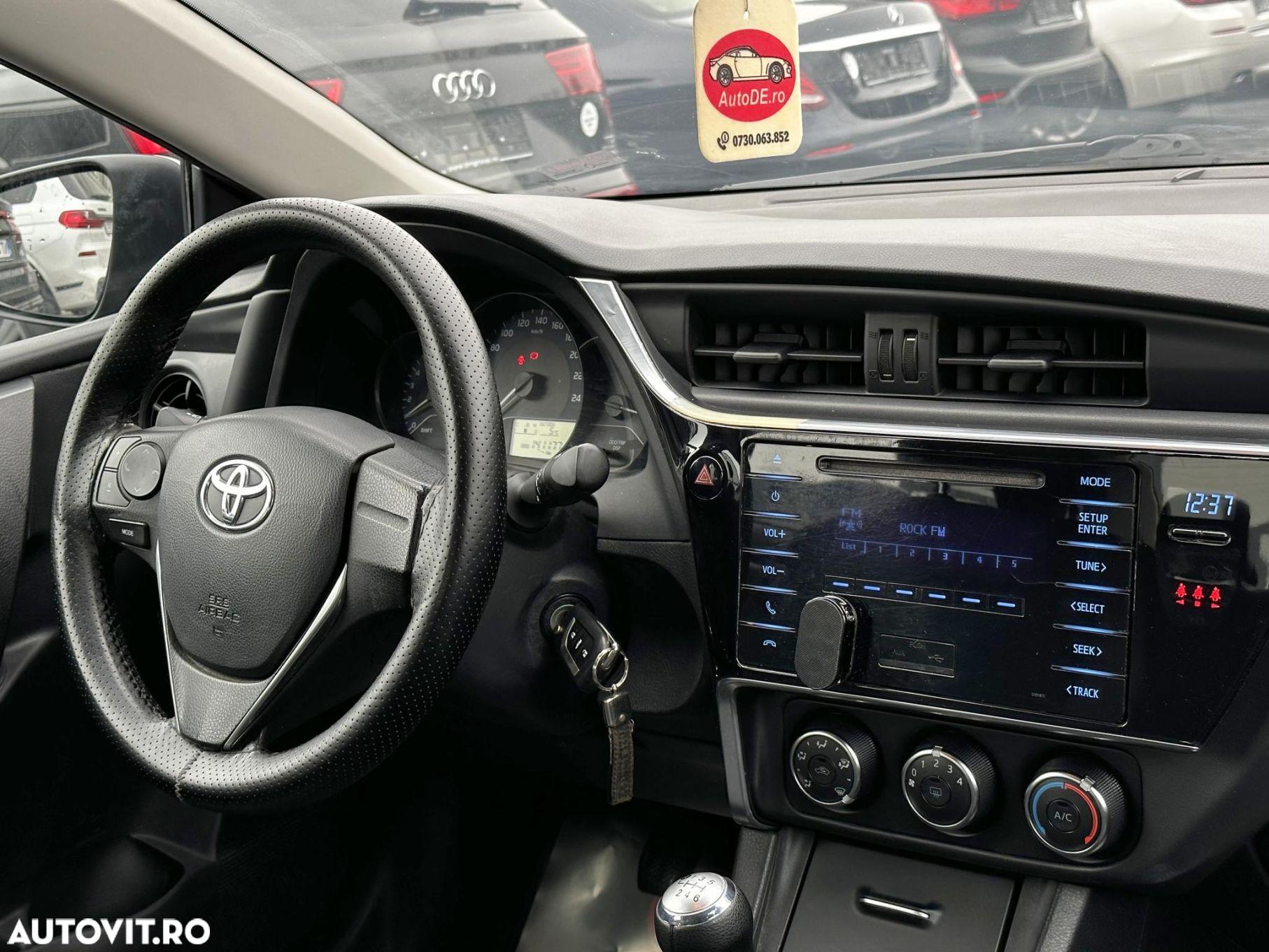 Toyota Corolla - 6