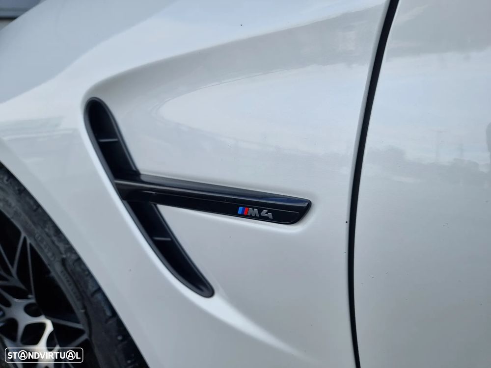 BMW M4 DKG Competition - 8