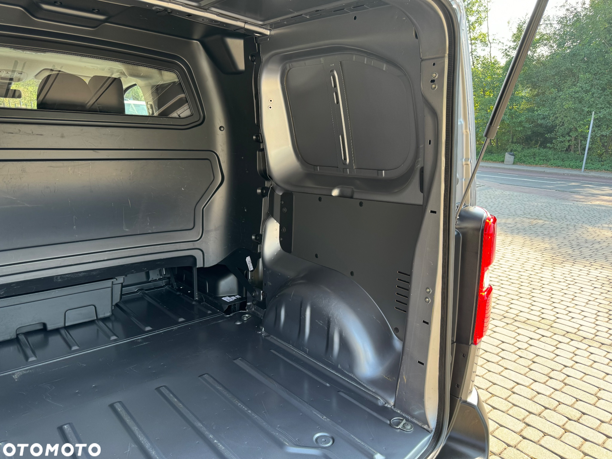 Opel Vivaro - 15