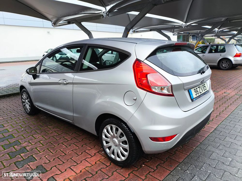 Ford Fiesta - 4