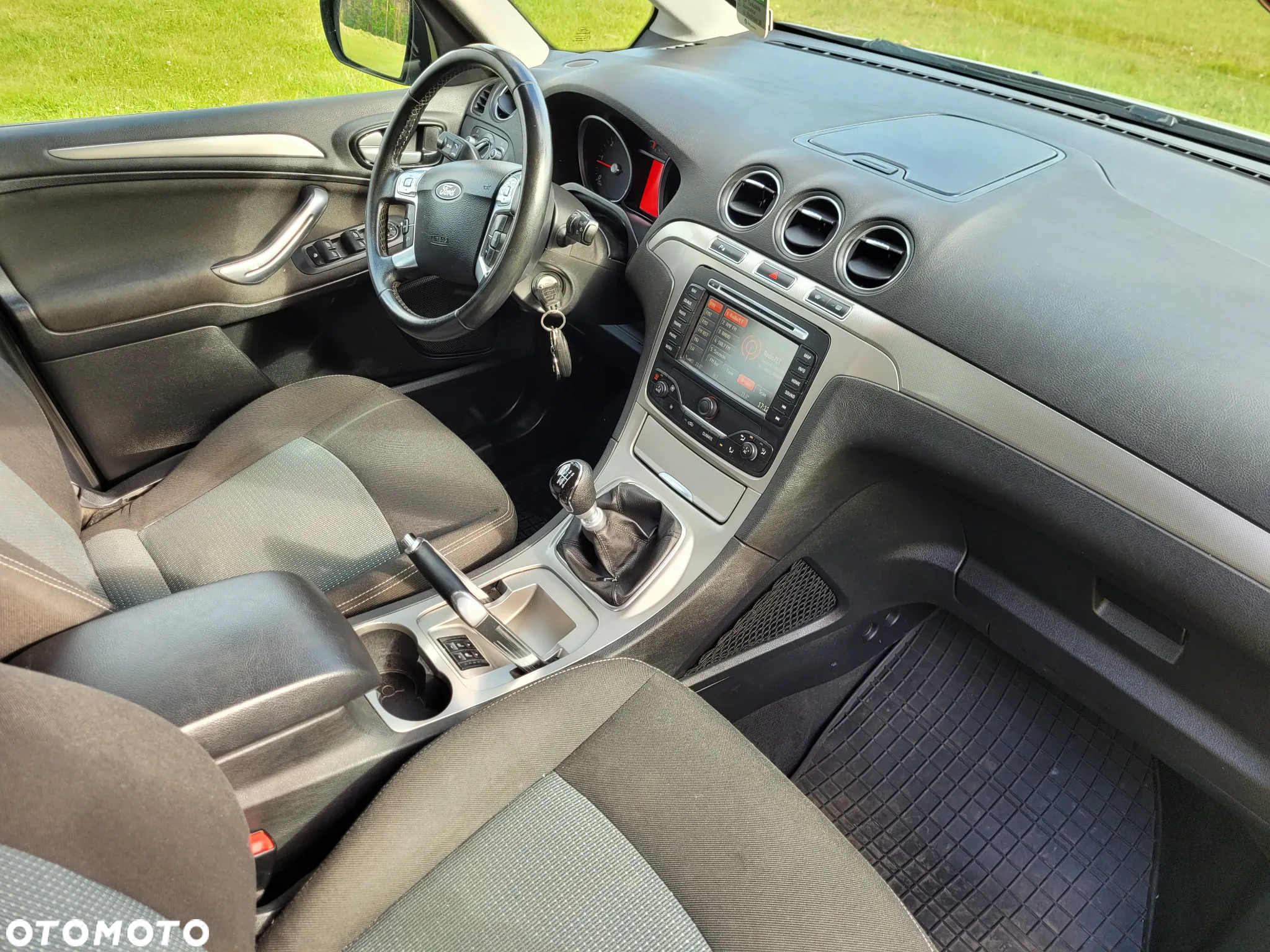 Ford Galaxy 2.0 TDCi Titanium - 13