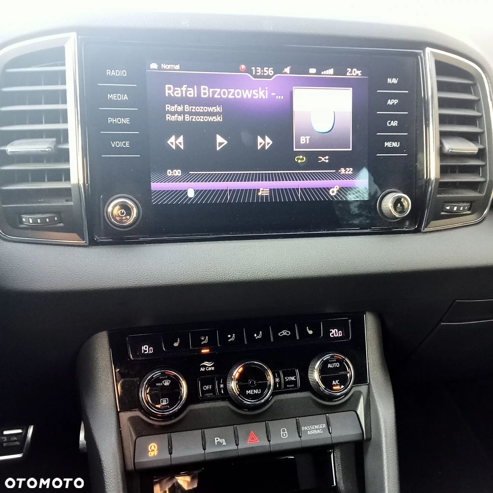 Skoda Karoq 2.0 TDI SCR 4x4 DSG Sportline - 19