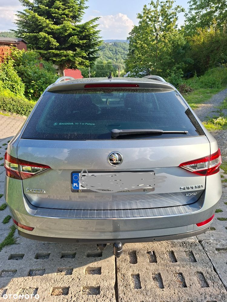 Skoda Superb 2019 photo 2