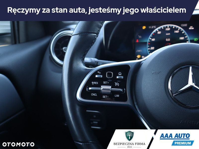 Mercedes-Benz GLB - 18