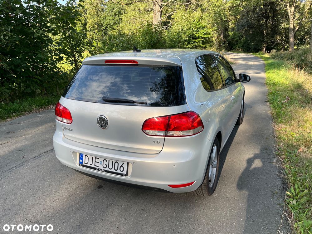 Volkswagen Golf 1.6 Highline - 5