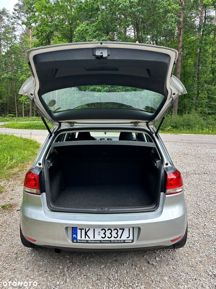 Volkswagen Golf 1.6 TDI Highline - 9