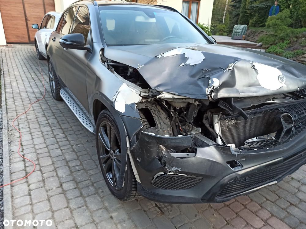 Mercedes-Benz GLC 250 d 4Matic 9G-TRONIC Exclusive - 5