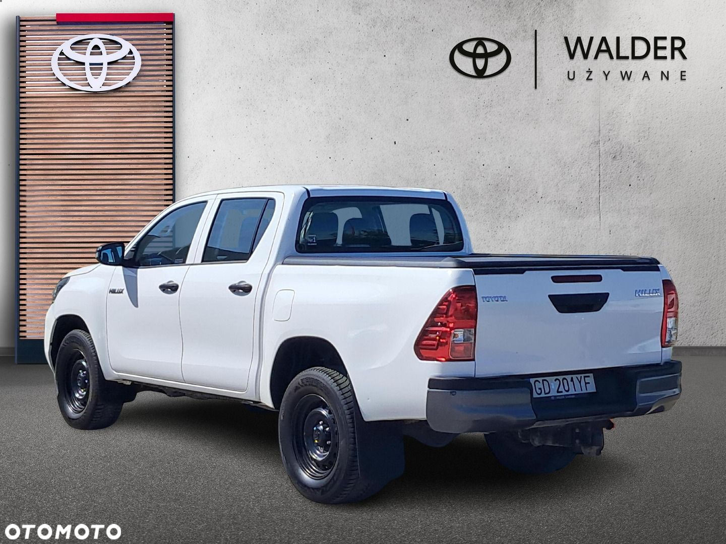 Toyota Hilux 2.4 D-4D Double Cab DLX 4x4 - 3