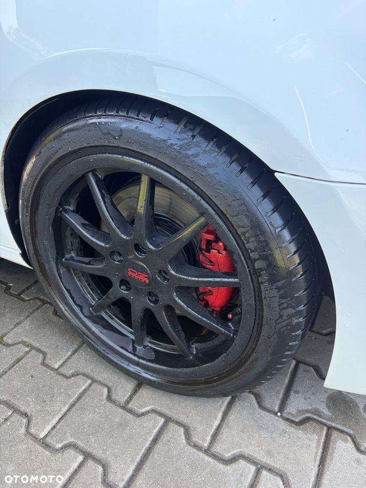 Volkswagen Golf - 31