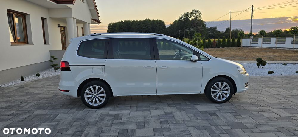 Volkswagen Sharan 2.0 TDI DSG (BlueMotion Technology) Highline - 4