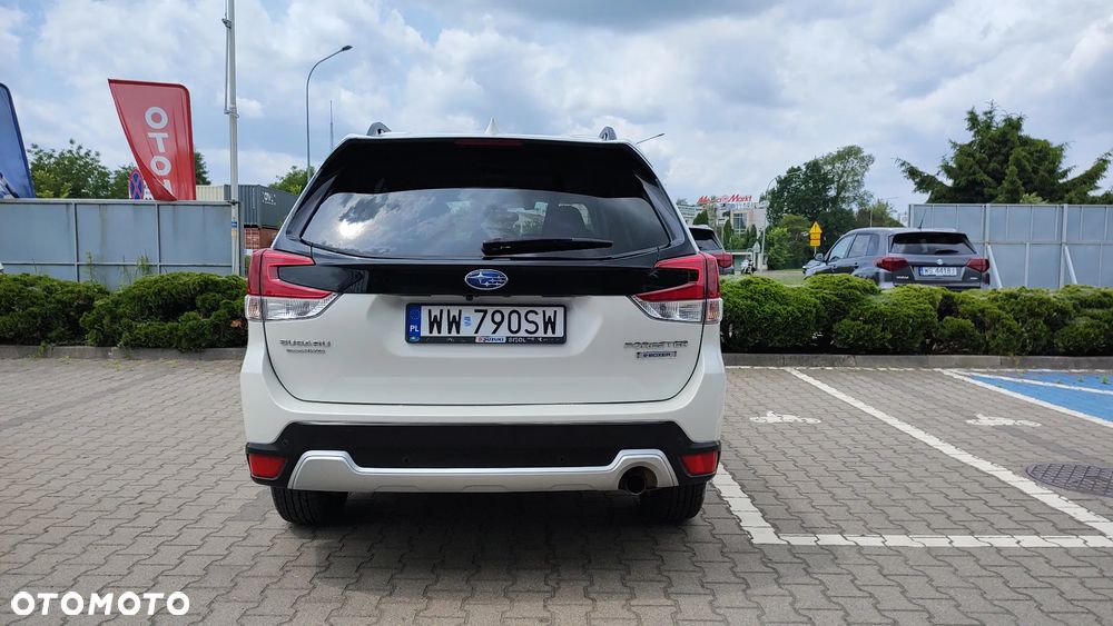 Subaru Forester 2.0i-L Platinum (EyeSight) Lineartronic - 10