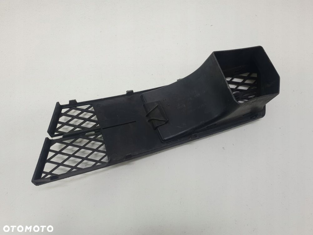 BMW E60 E61 KRATKA ZDERZAKA PRZÓD PRAWA 7178112 - 2