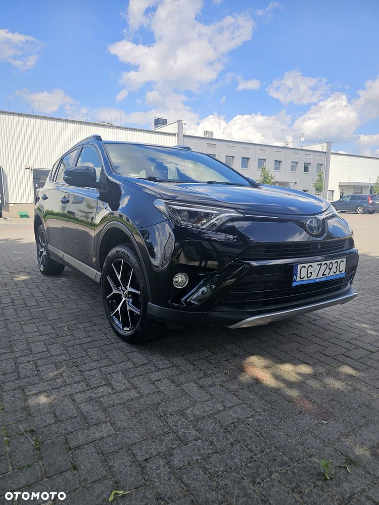 Toyota RAV4 Hybrid Prestige 4x4 - 5