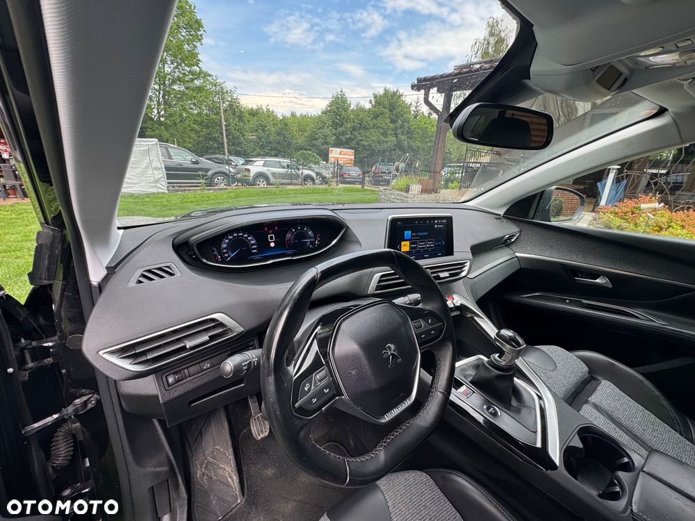 Peugeot 3008 1.2 PureTech Allure - 11