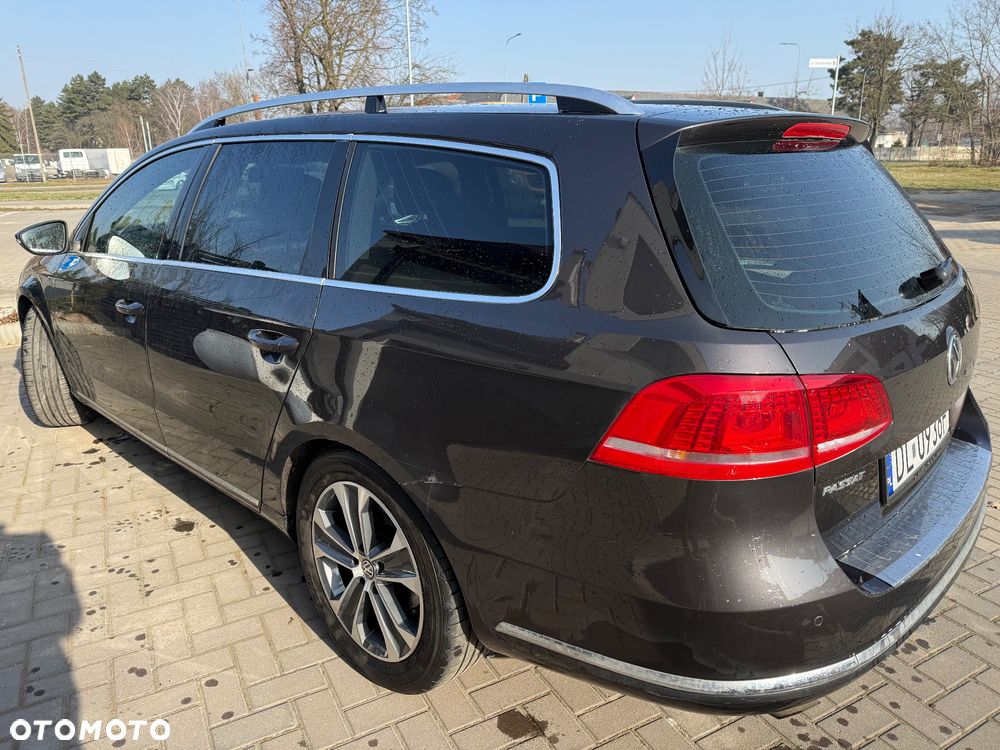 Volkswagen Passat 2.0 TDI DPF 4Mot Highline - 6