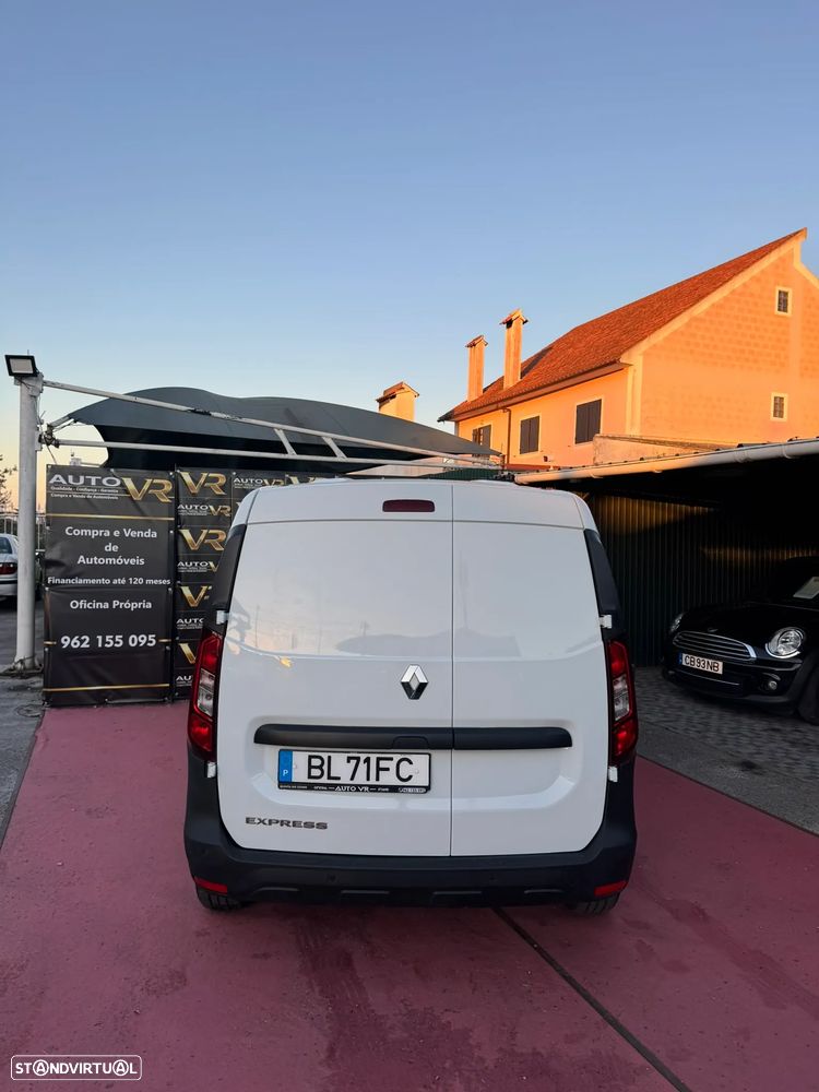 Renault EXPRESS - 7