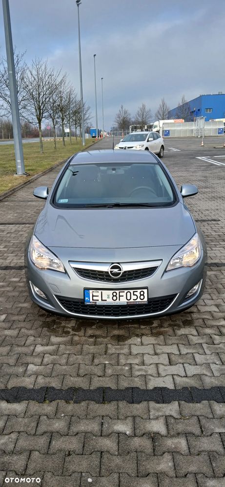 Opel Astra 1.6 Enjoy - 2
