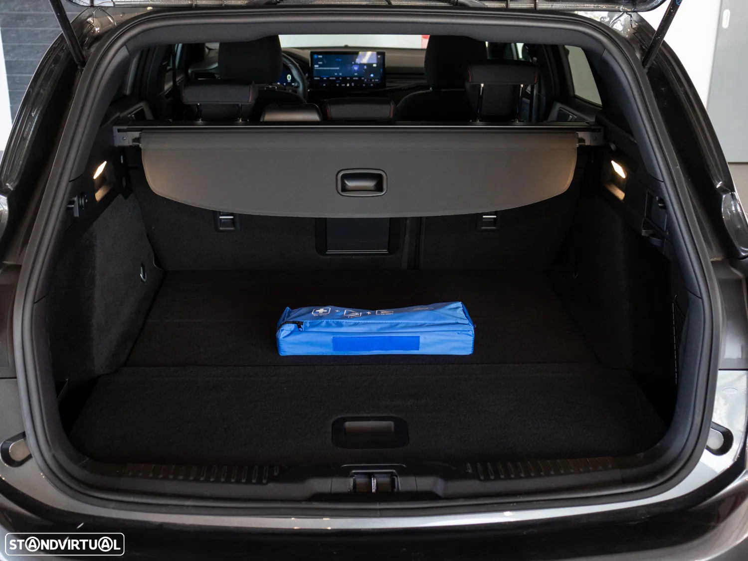 Ford Focus SW 1.0 EcoBoost MHEV ST-Line X Aut. - 10