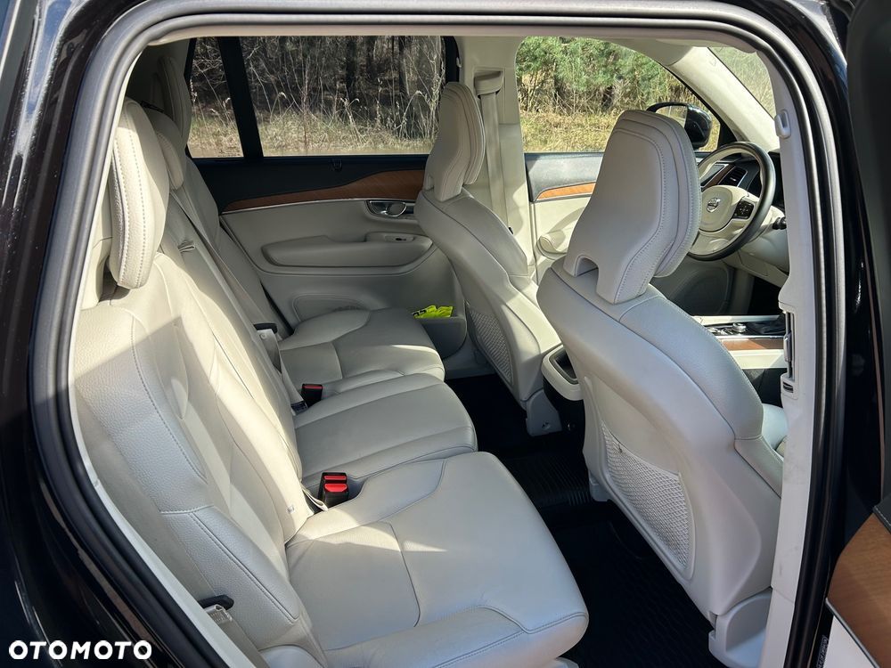 Volvo XC 90 D5 AWD Inscription - 8