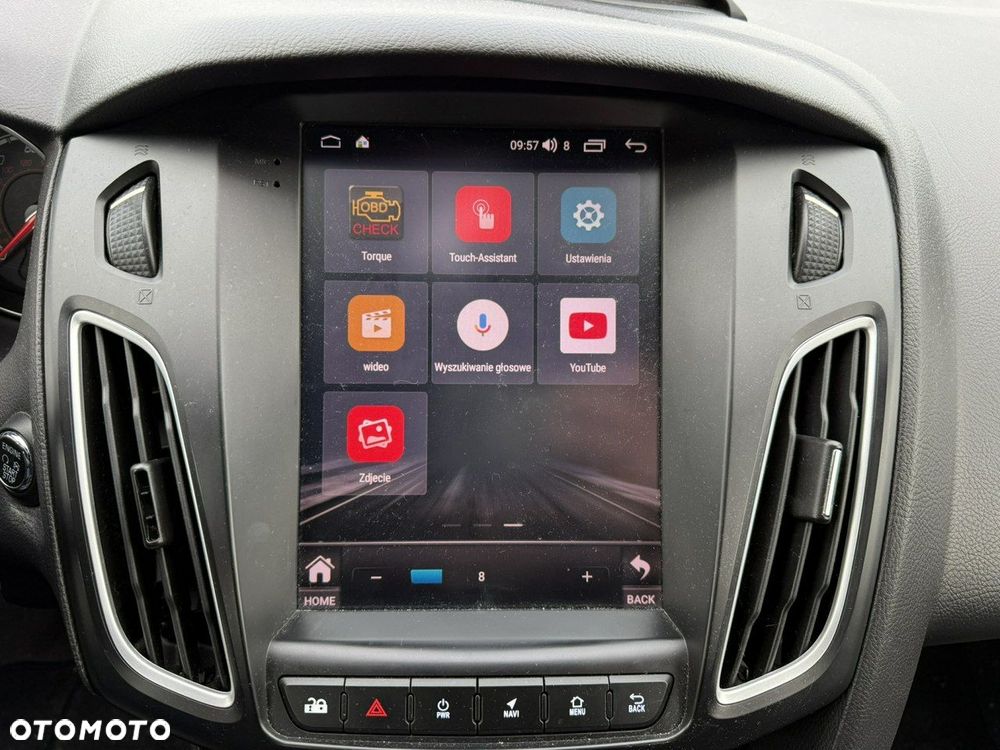 Ford Focus 2.0 EcoBoost ST - 30