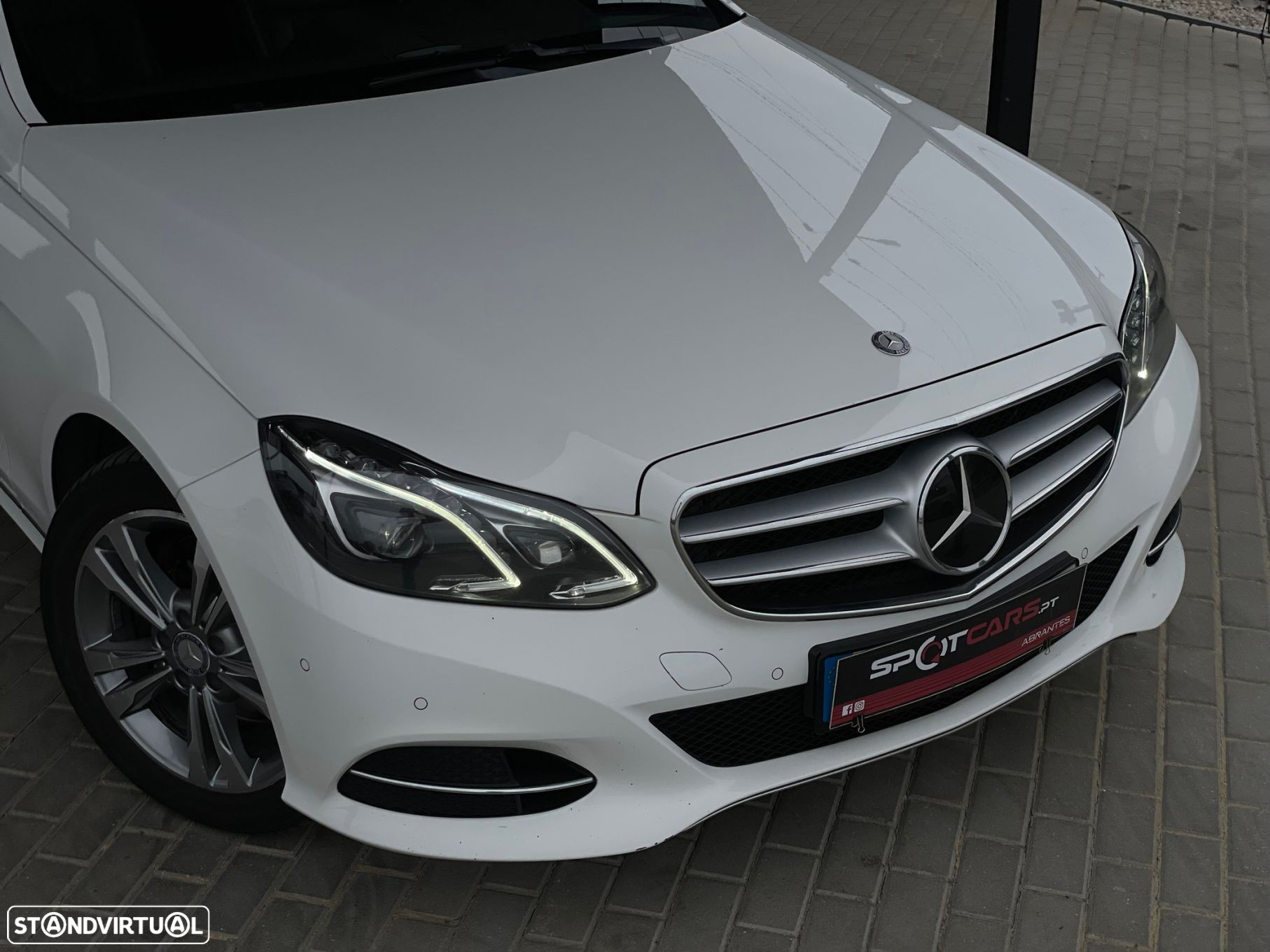 Mercedes-Benz E 250 CDi Avantgarde BlueEfficiency Auto. - 2
