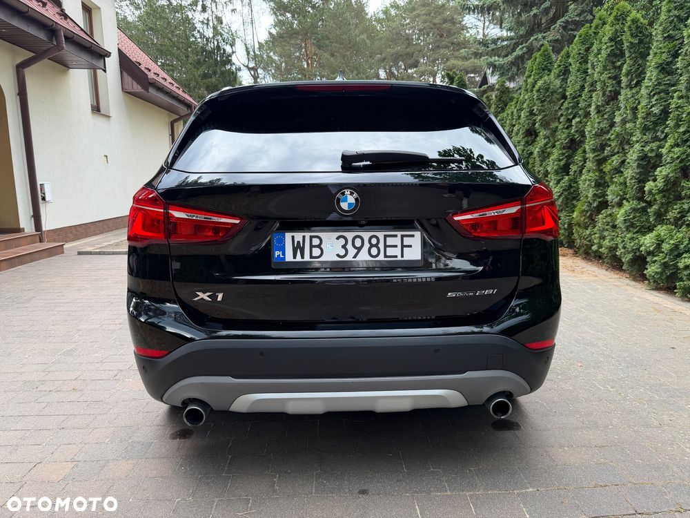BMW X1 - 8