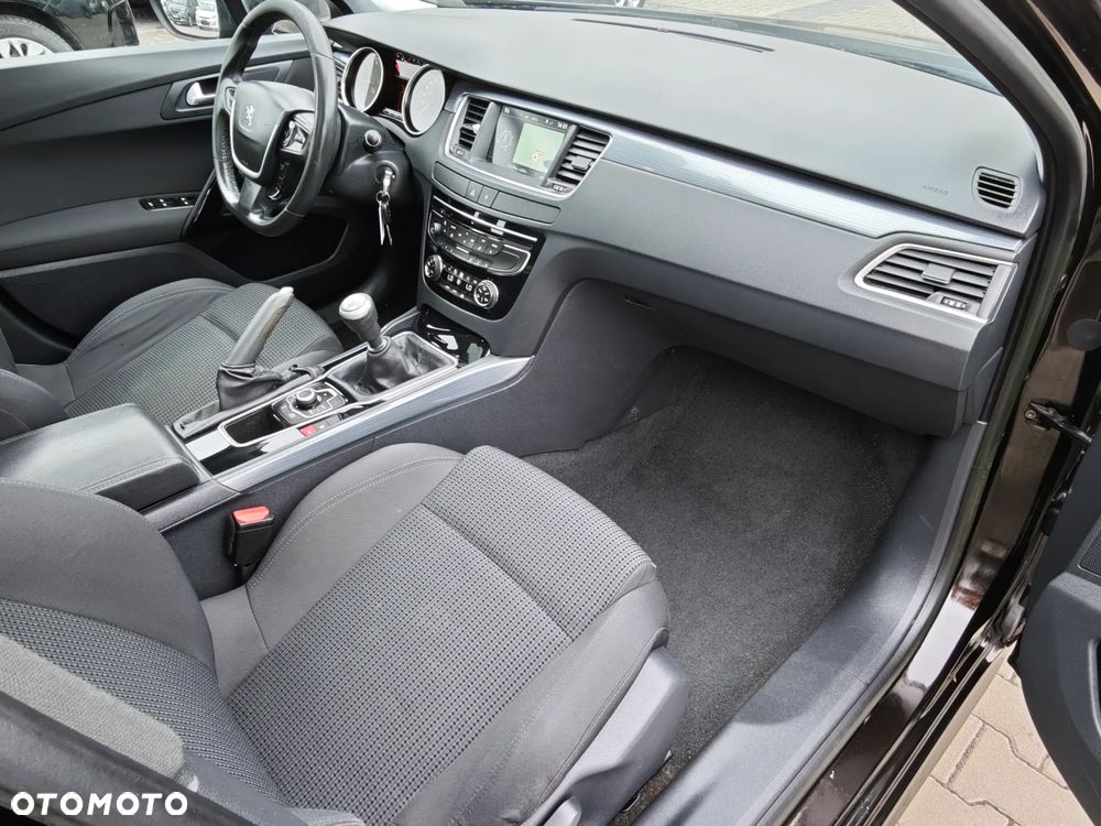 Peugeot 508 BlueHDi 150 Stop&Start Business-Line - 24