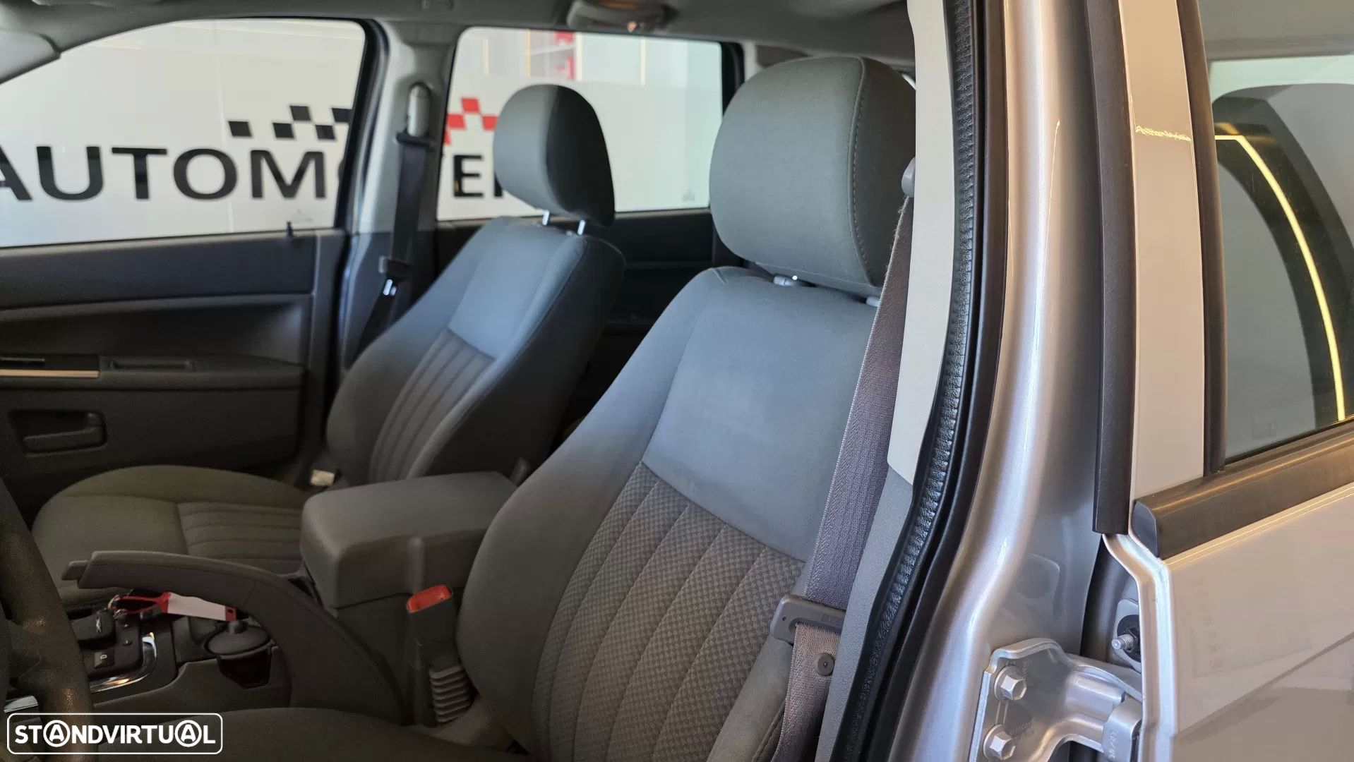 Jeep Grand Cherokee 3.0 CRD V6 Laredo - 31