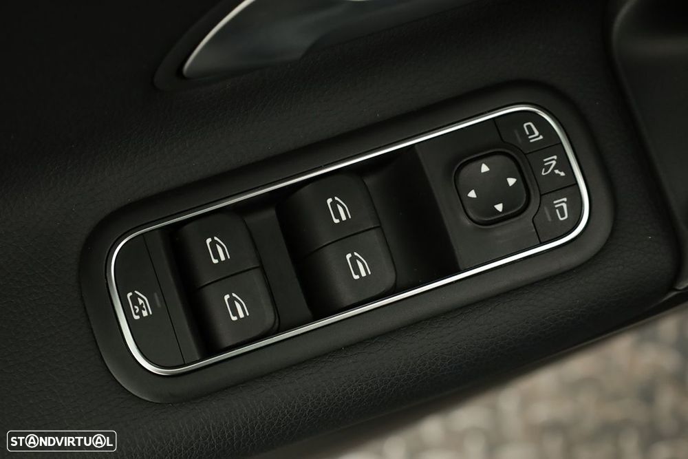 Mercedes-Benz A 200 Standard - 21