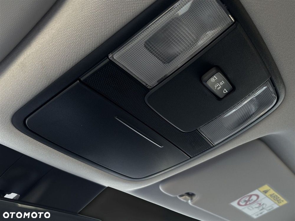 Kia XCeed 1.5 T-GDI Business Line - 32