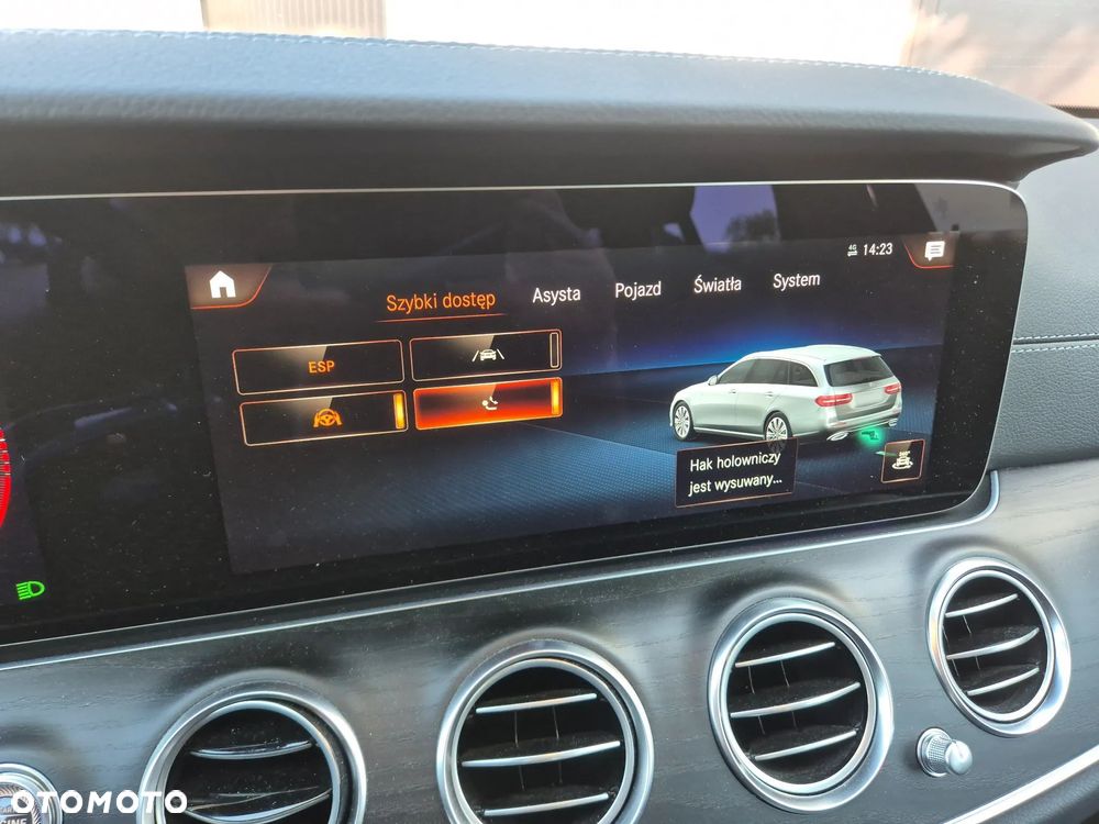 Mercedes-Benz Klasa E 220 d 9G-TRONIC AMG Line - 29