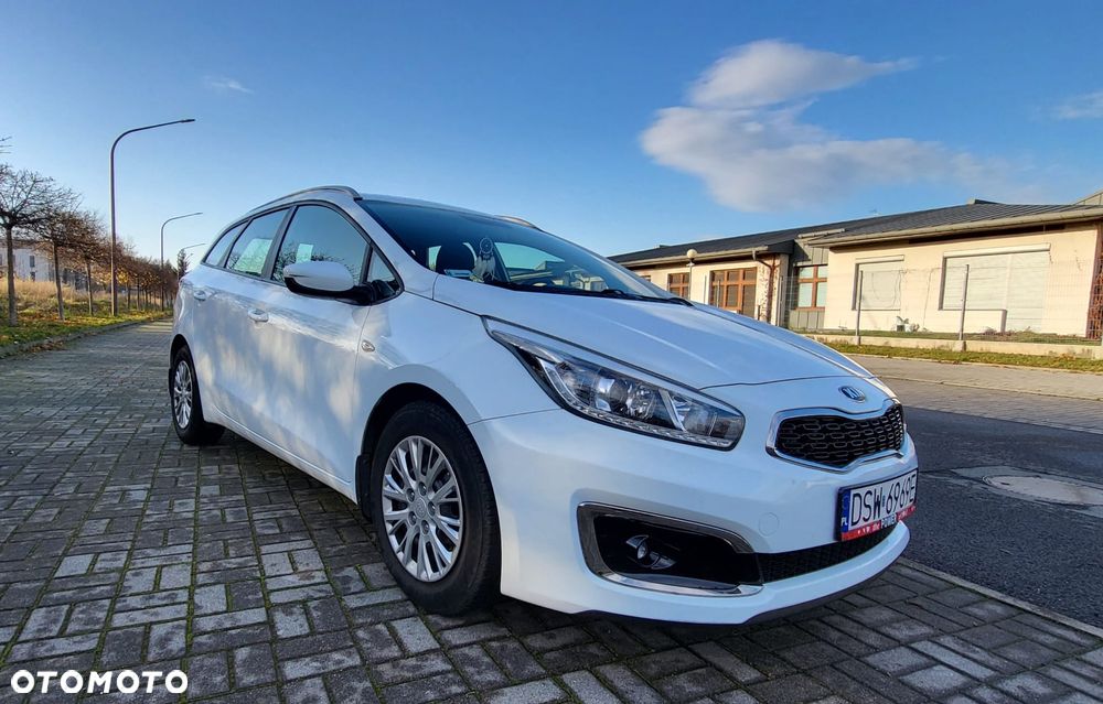 Kia Ceed 1.4 CRDi L - 4
