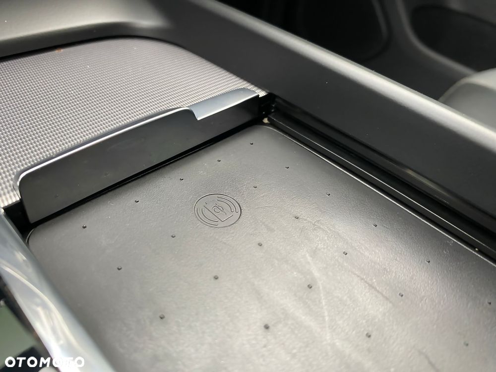 Volvo XC 60 B4 D Geartronic RDesign - 28