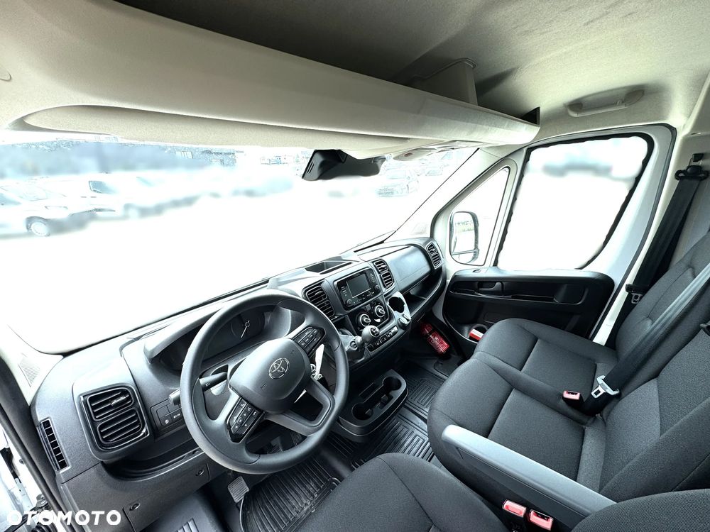 Toyota Proace Max Furgon Brygadowy L3H2 - 14