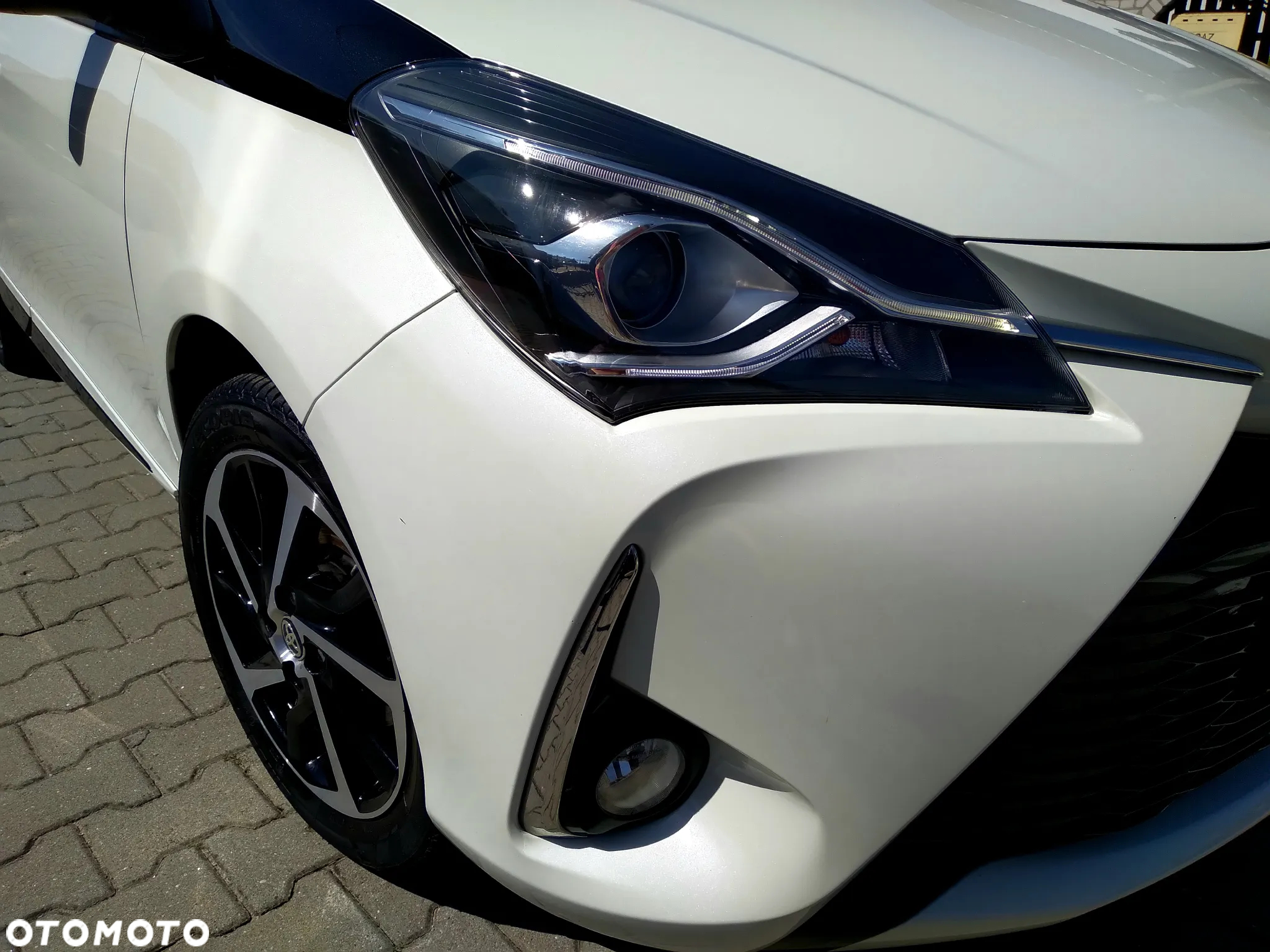 Toyota Yaris 1.5 Selection - 2